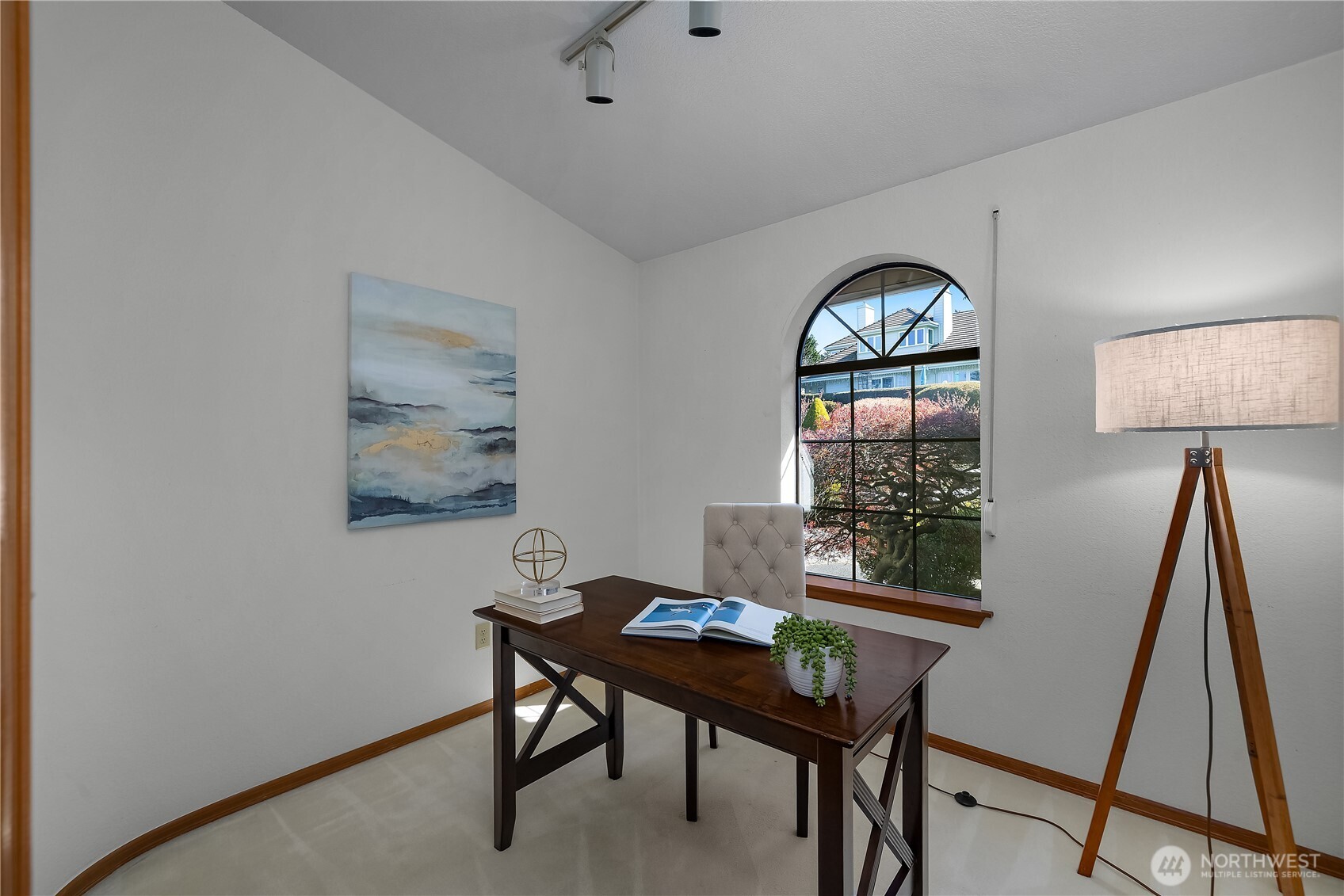 56 Chapman Loop Steilacoom WA 98388
