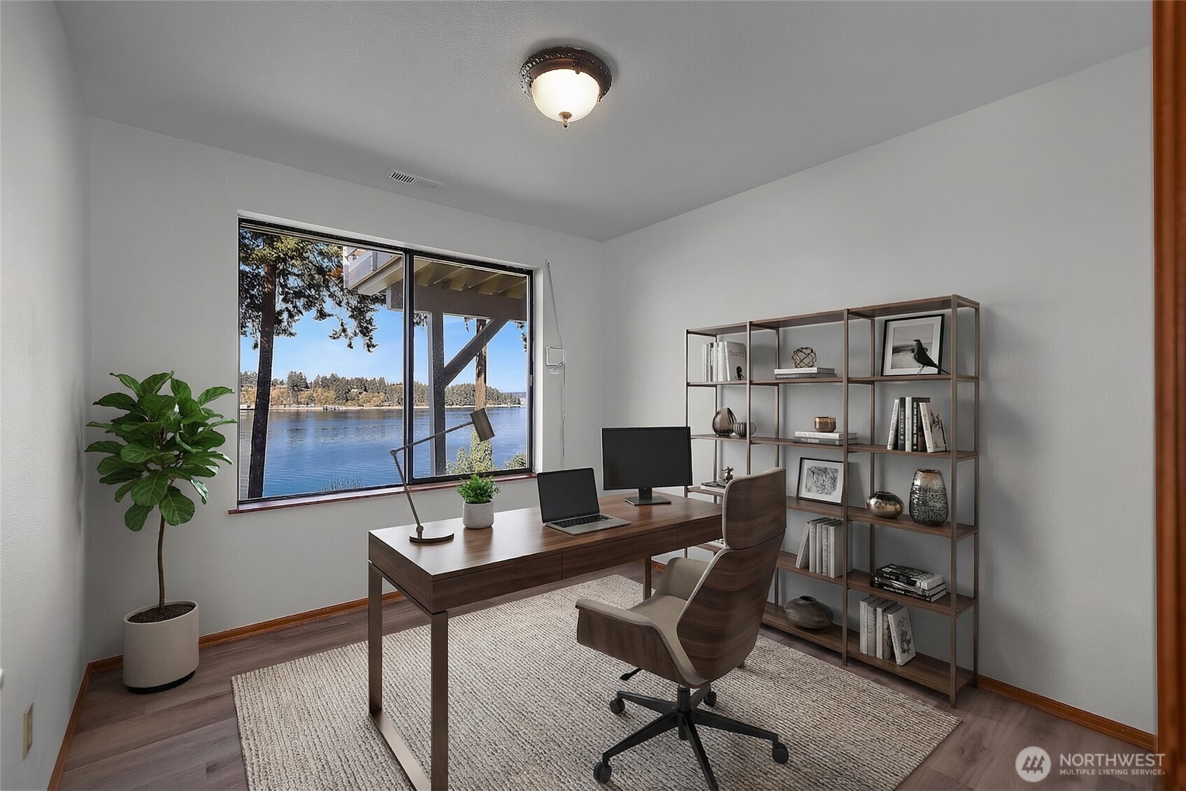 56 Chapman Loop Steilacoom WA 98388