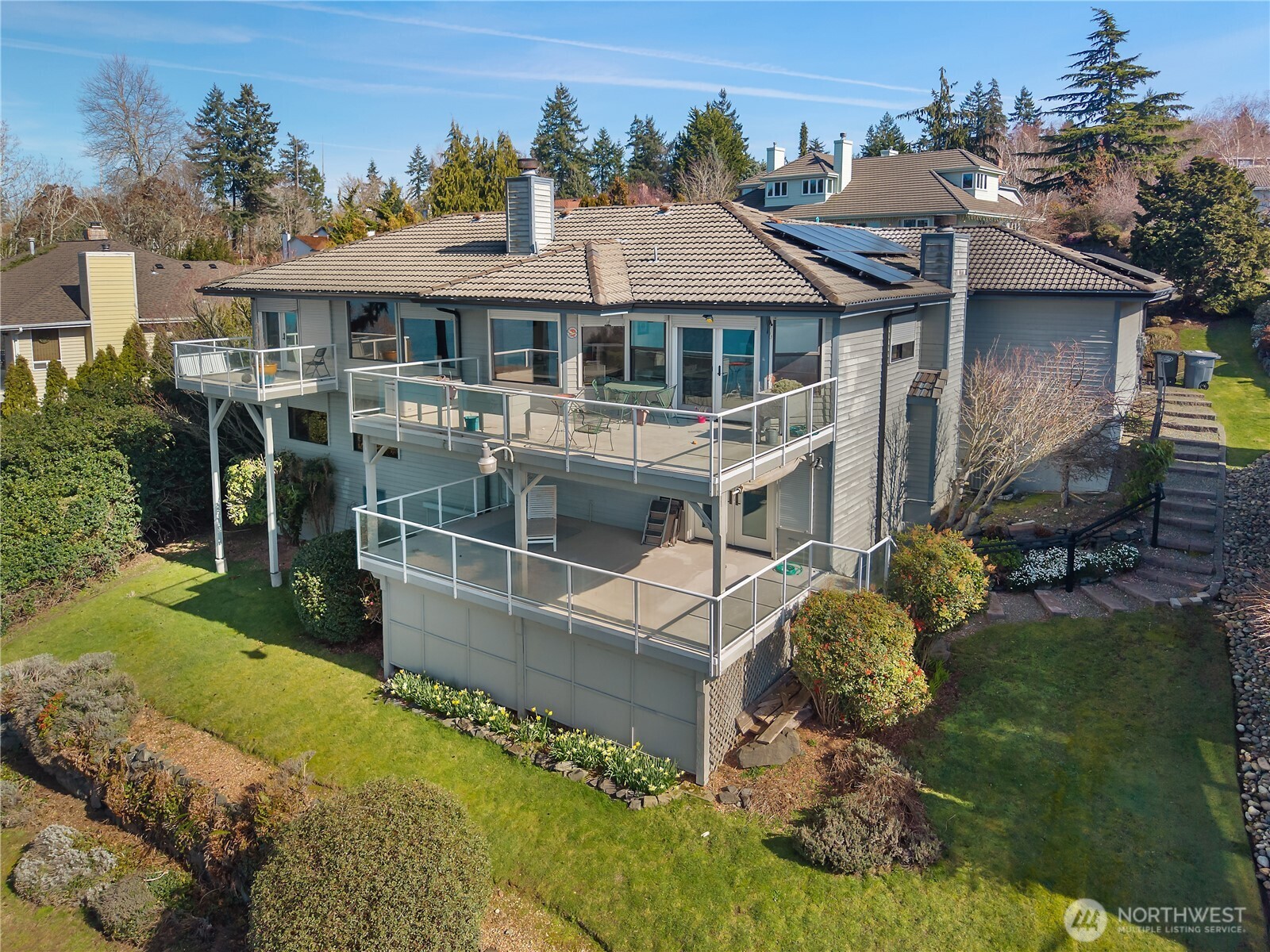 56 Chapman Loop Steilacoom WA 98388