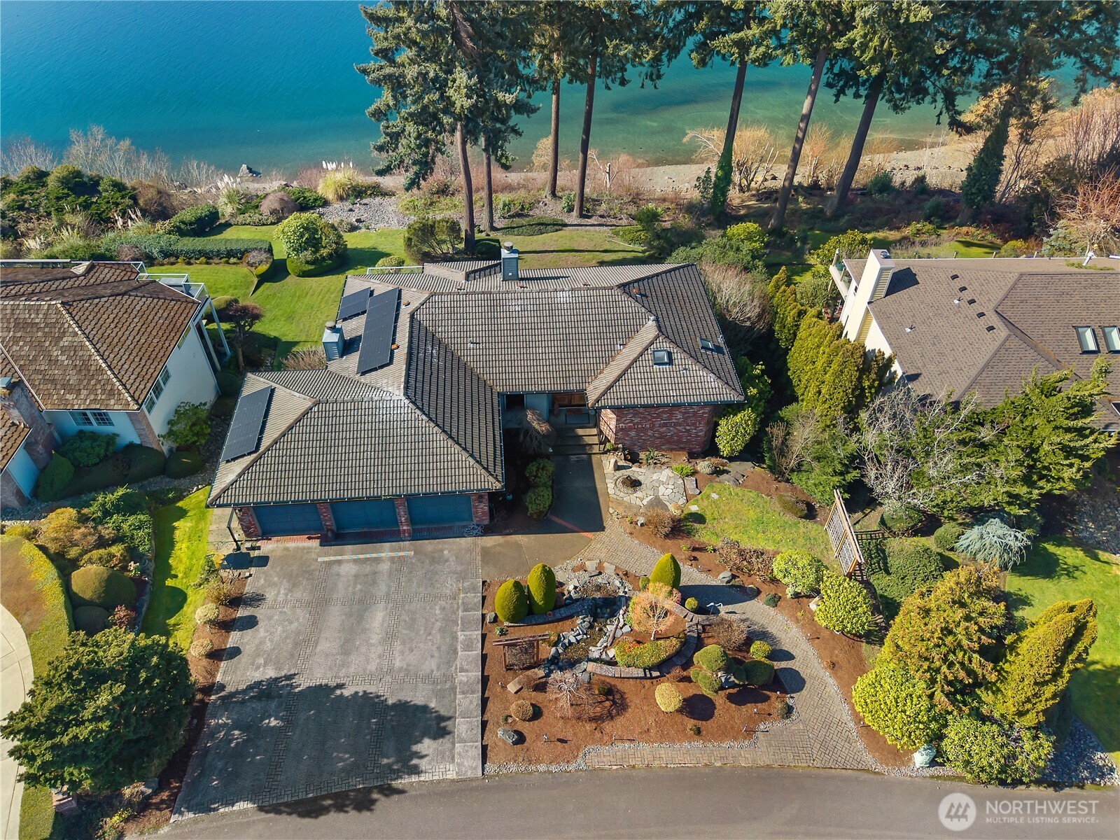 56 Chapman Loop Steilacoom WA 98388