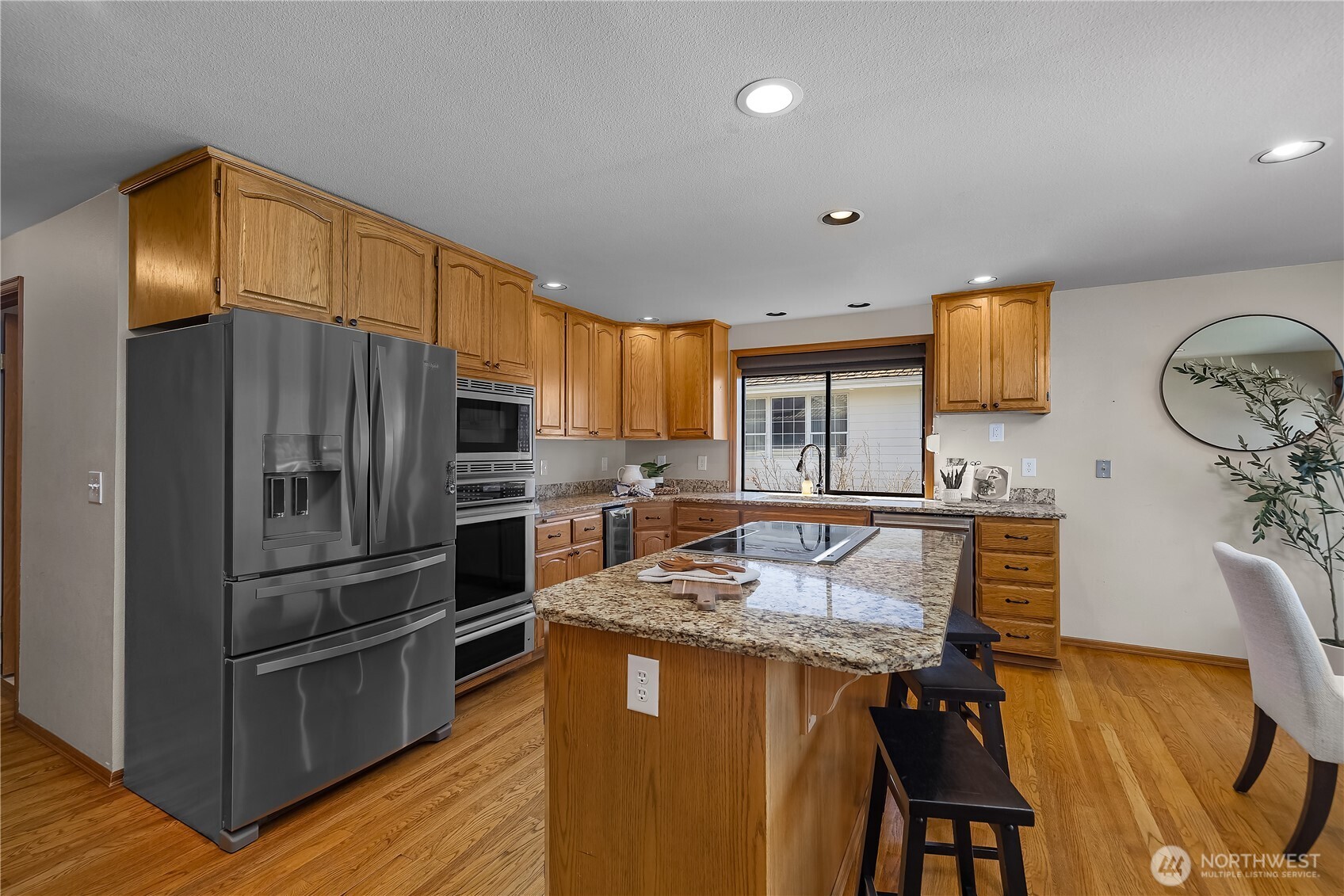 56 Chapman Loop Steilacoom WA 98388