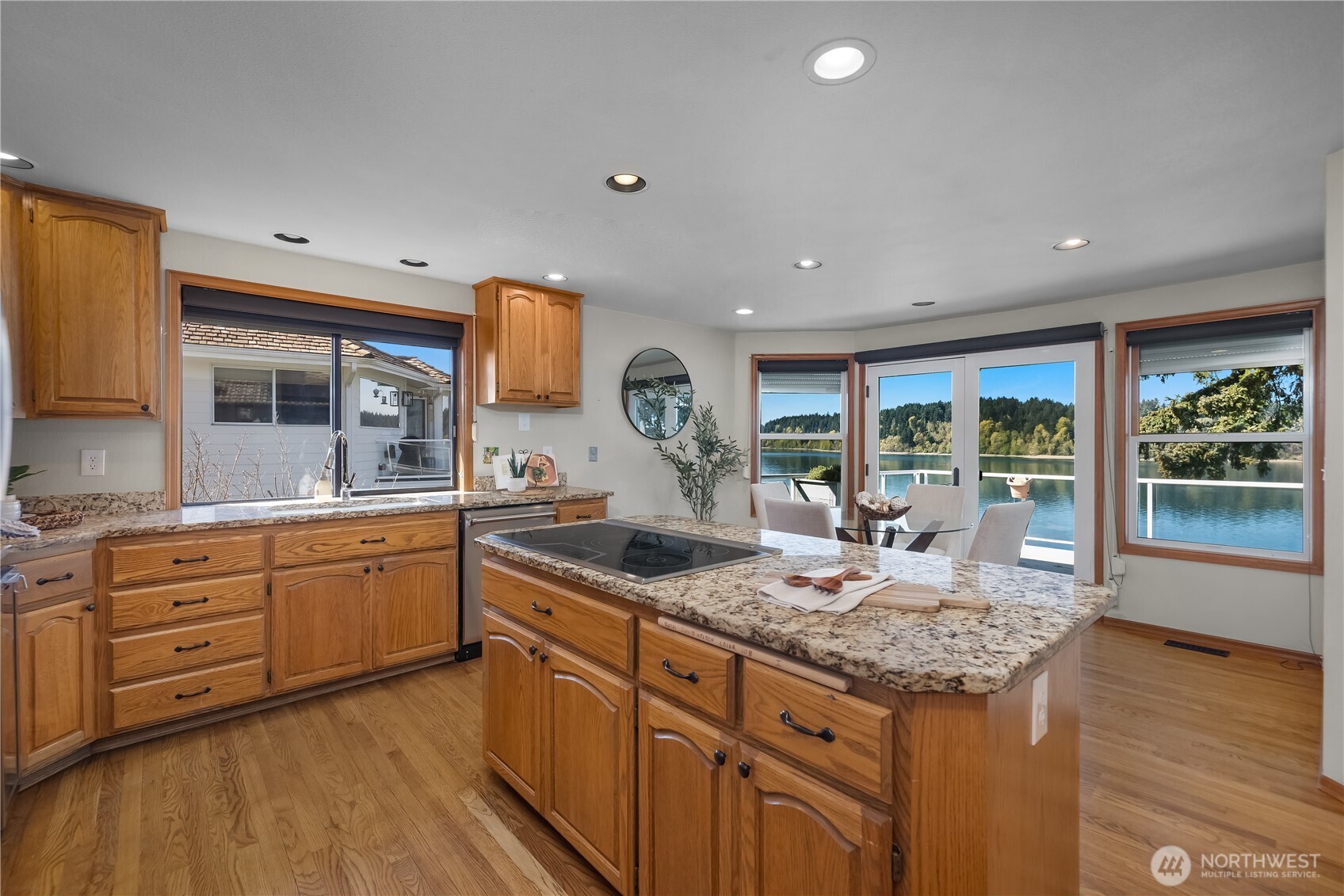 56 Chapman Loop Steilacoom WA 98388