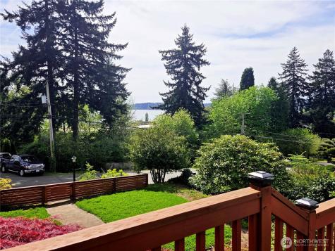 6234 NE 182nd Street Kenmore WA 98028