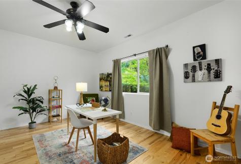 1622 22nd Avenue Seattle WA 98122