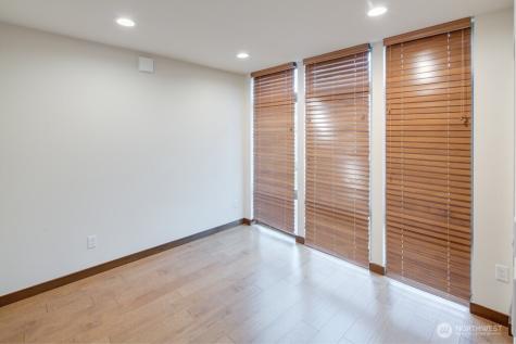 1531 NW 58th Street Seattle WA 98107