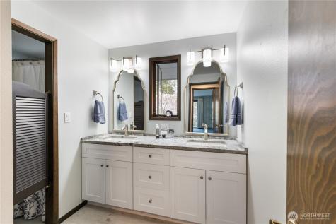 478 SW Judson Drive Oak Harbor WA 98277