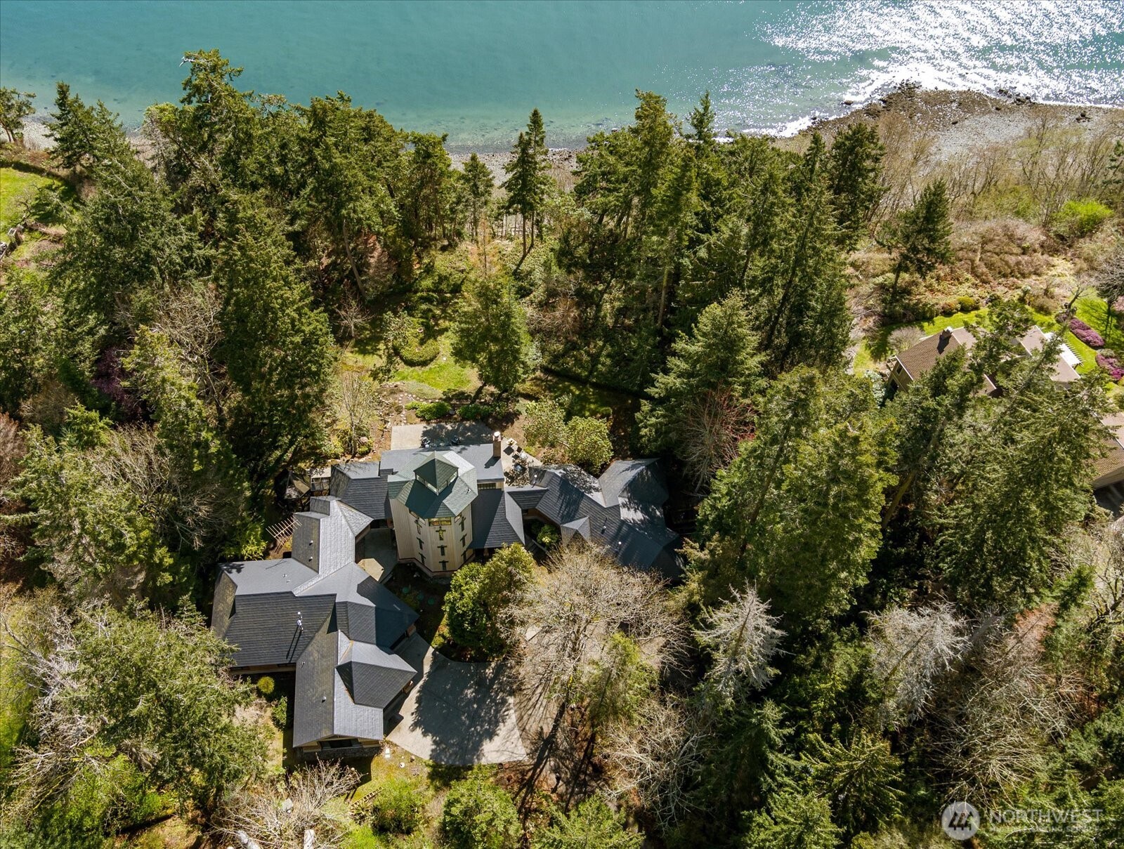 1912 Hunskor Road Oak Harbor WA 98277