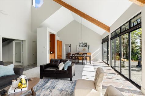 1912 Hunskor Road Oak Harbor WA 98277