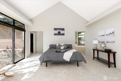 1912 Hunskor Road Oak Harbor WA 98277