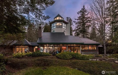 1912 Hunskor Road Oak Harbor WA 98277