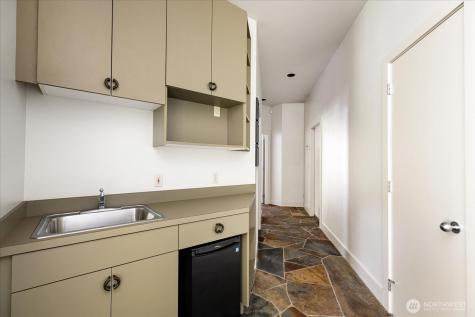 1912 Hunskor Road Oak Harbor WA 98277