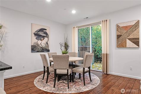 19717 27th Place W Lynnwood WA 98036