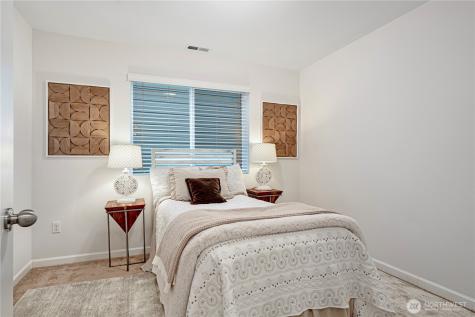 19717 27th Place W Lynnwood WA 98036