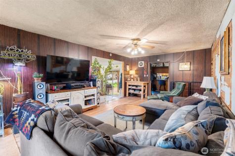 251 Chandler Road Chehalis WA 98532