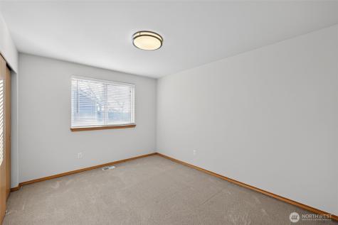2103 NE 6th Circle Renton WA 98056