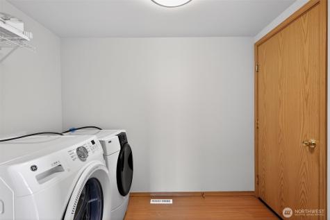 2103 NE 6th Circle Renton WA 98056