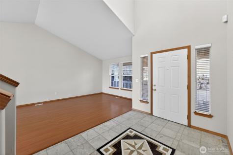 2103 NE 6th Circle Renton WA 98056