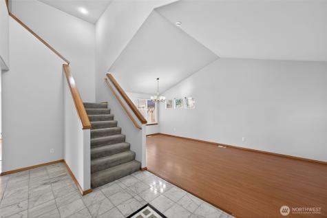 2103 NE 6th Circle Renton WA 98056