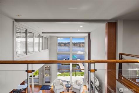 842 W Lake Sammamish Parkway SE Bellevue WA 98008