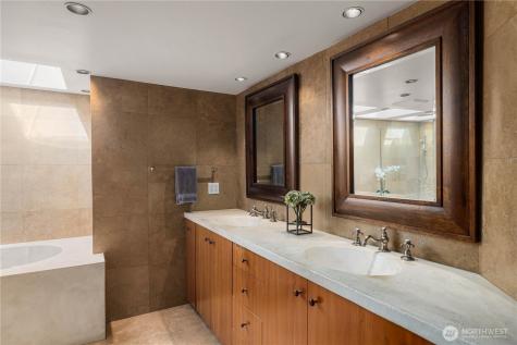 842 W Lake Sammamish Parkway SE Bellevue WA 98008