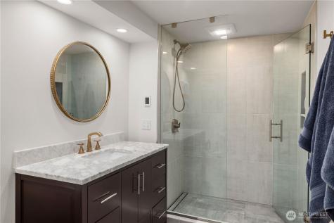 842 W Lake Sammamish Parkway SE Bellevue WA 98008