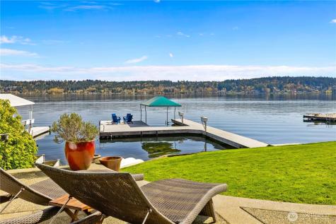 842 W Lake Sammamish Parkway SE Bellevue WA 98008