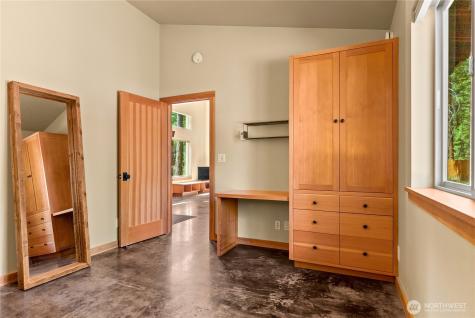 16 Littel Road Mazama WA 98833