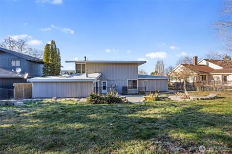 181 Pelican Drive SE Moses Lake WA 98837