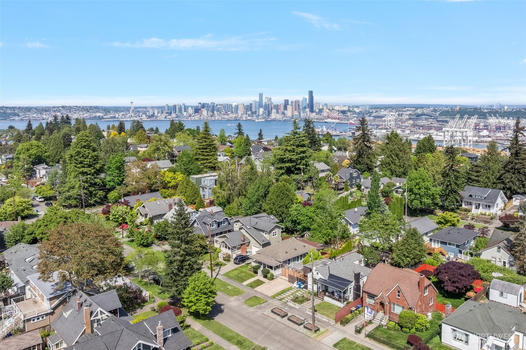 3228 39th Avenue SW Seattle WA 98116