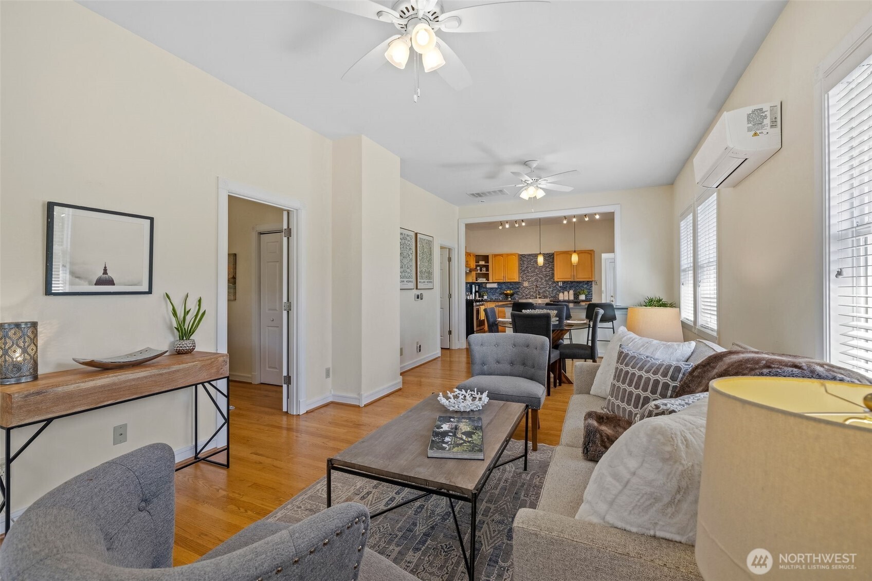 3228 39th Avenue SW Seattle WA 98116