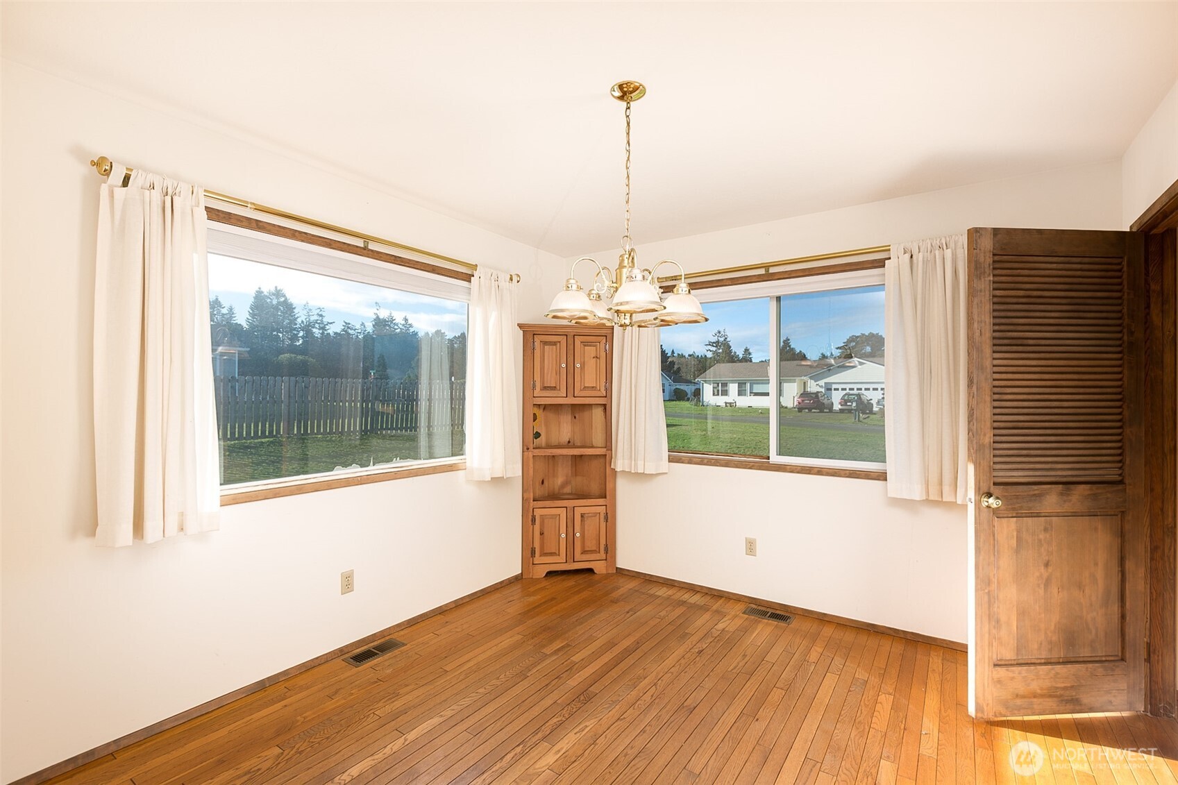 141 Bay View Street Sequim WA 98382