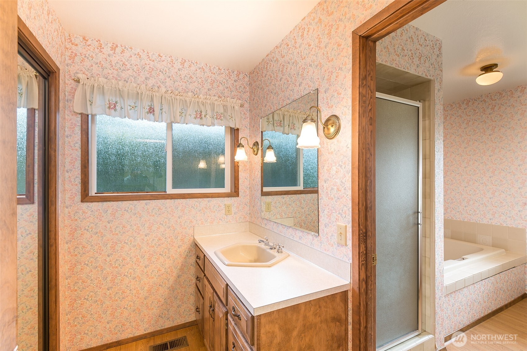 141 Bay View Street Sequim WA 98382