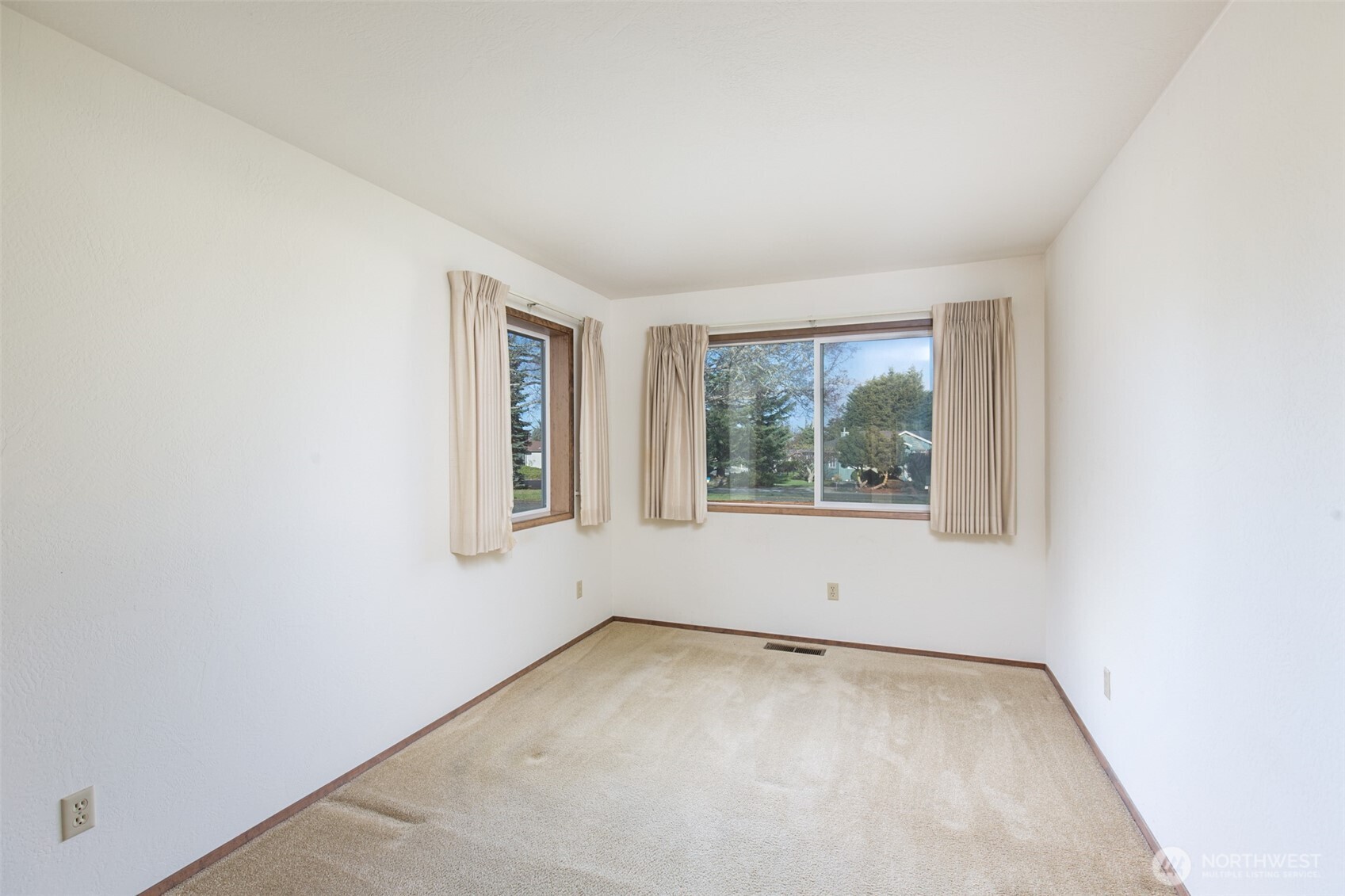 141 Bay View Street Sequim WA 98382