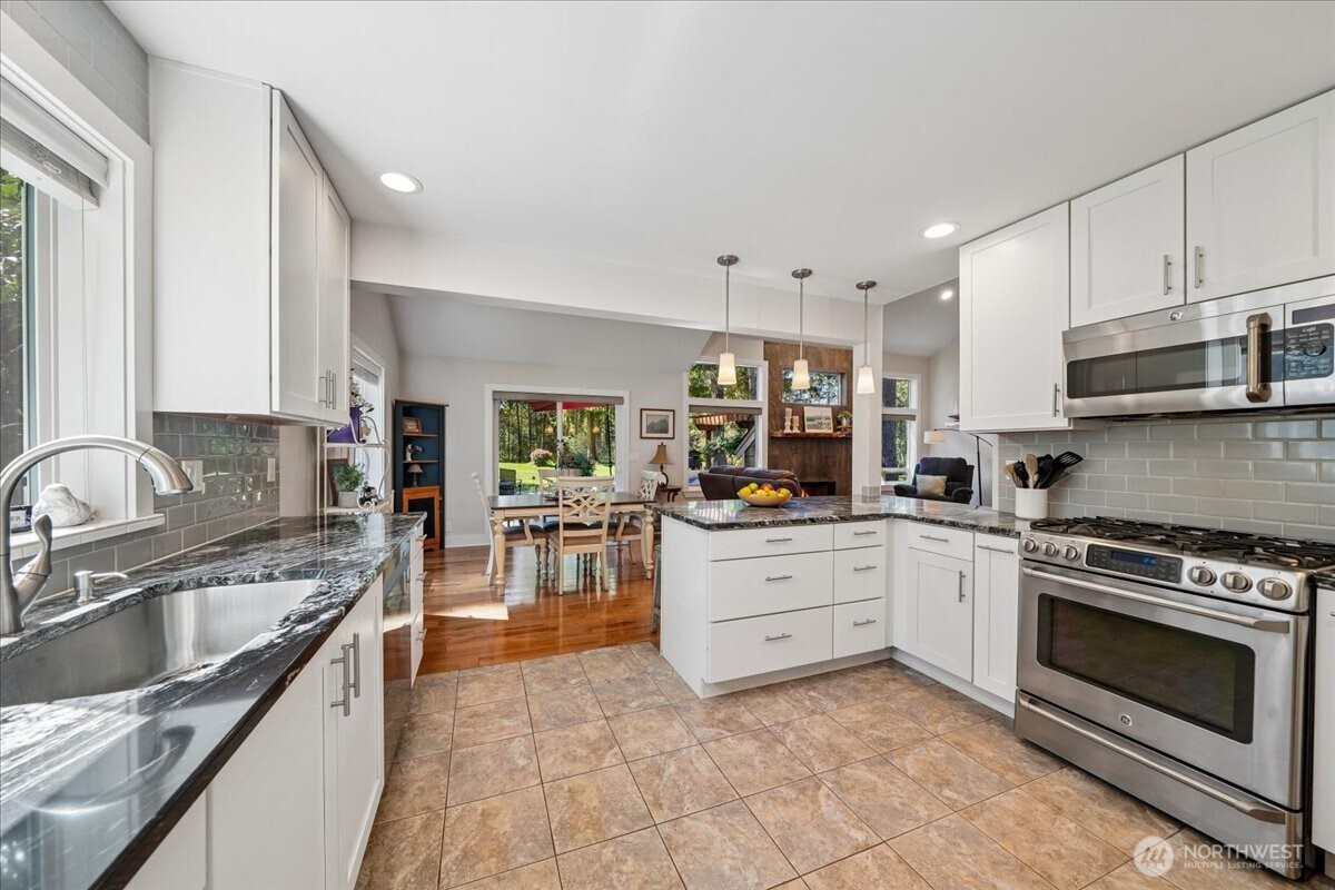 10804 Pioneer Drive Anderson Island WA 98303