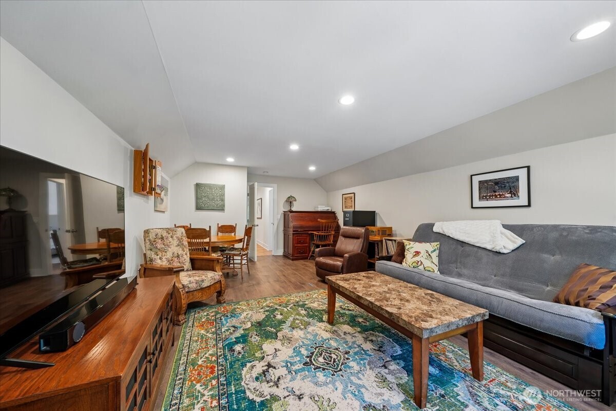 10804 Pioneer Drive Anderson Island WA 98303
