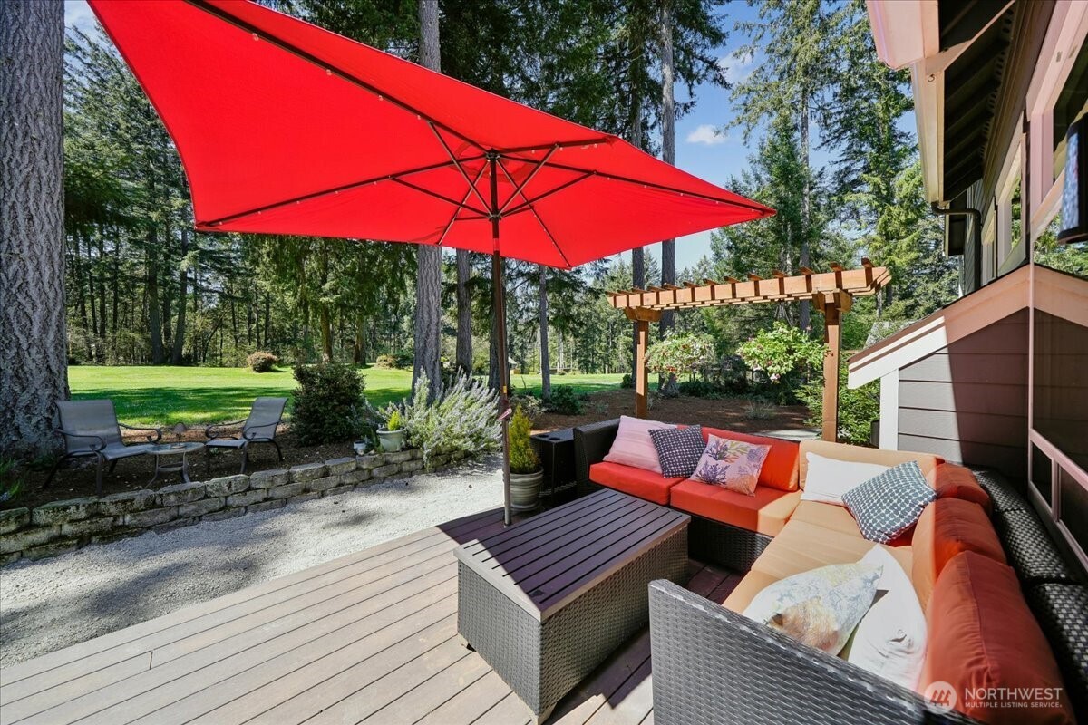10804 Pioneer Drive Anderson Island WA 98303