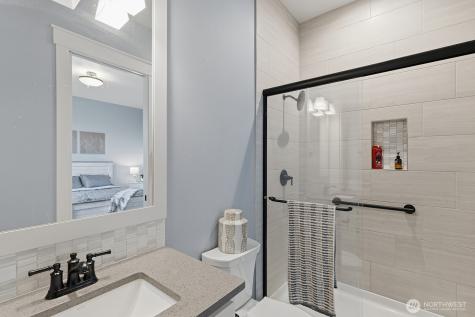 408 Tulip Lane Woodland WA 98674