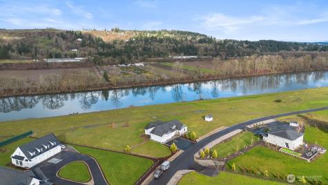 408 Tulip Lane Woodland WA 98674