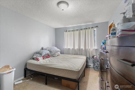 1751 S 43rd Street Tacoma WA 98418