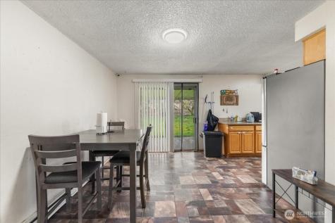 1751 S 43rd Street Tacoma WA 98418
