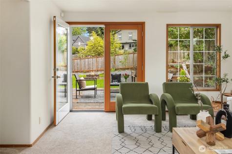 1928 237th Street SE Bothell WA 98021