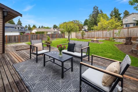 1928 237th Street SE Bothell WA 98021