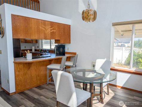 1249 E Ocean Shores Boulevard SW Ocean Shores WA 98569