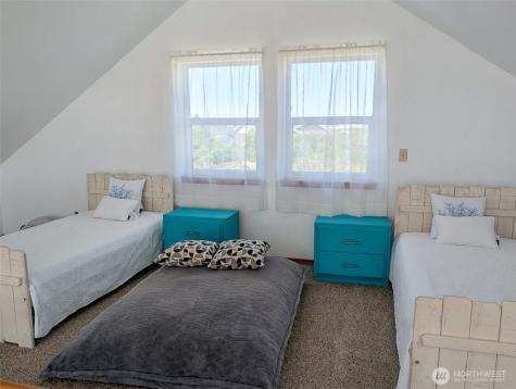 1249 E Ocean Shores Boulevard SW Ocean Shores WA 98569