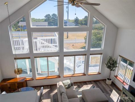 1249 E Ocean Shores Boulevard SW Ocean Shores WA 98569