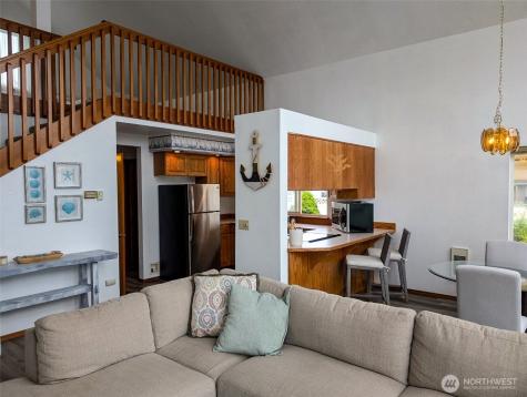 1249 E Ocean Shores Boulevard SW Ocean Shores WA 98569