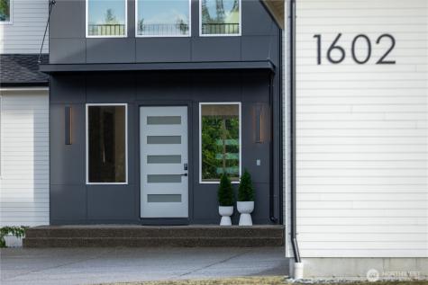 1602 142nd Street S Tacoma WA 98444