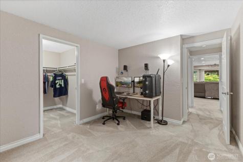 29832 Kent Black Diamond Road SE Kent WA 98042