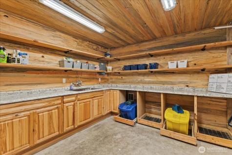 29832 Kent Black Diamond Road SE Kent WA 98042