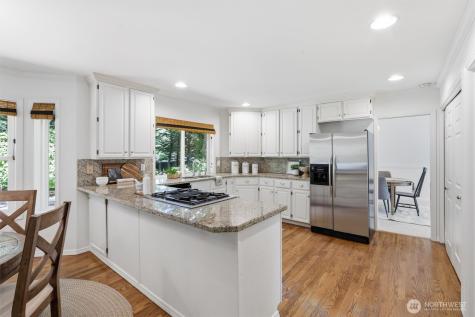 22716 NE 25th Way Sammamish WA 98074